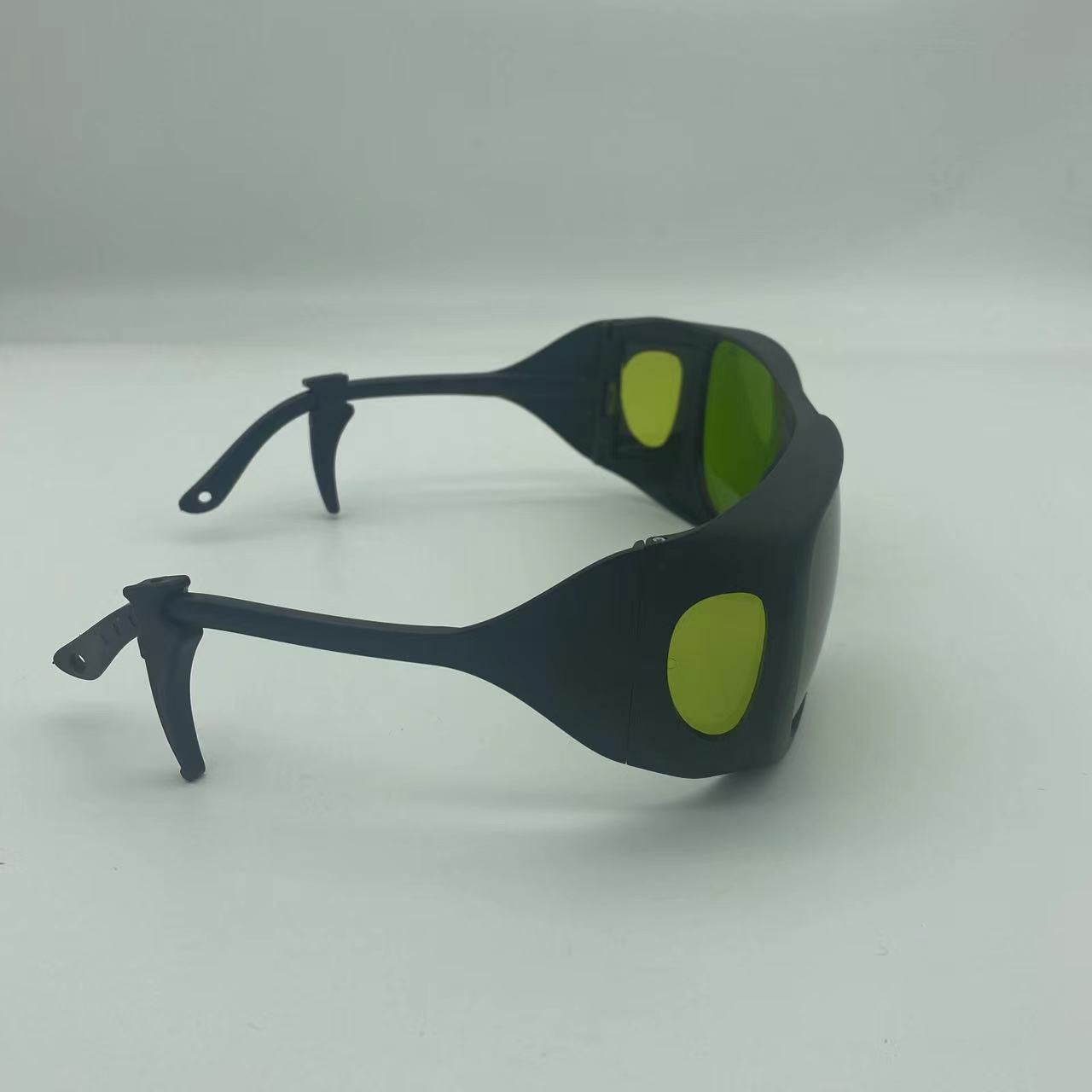 LSG-15-6 680-1100nm O.D 4+ Laser Safety Glasses For 755nm Alex laser, 808nm Diode Laser, YAG 1064nm Lasers